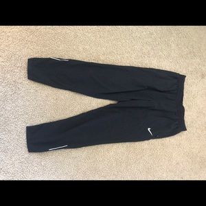 nike dri-fit joggers size: small